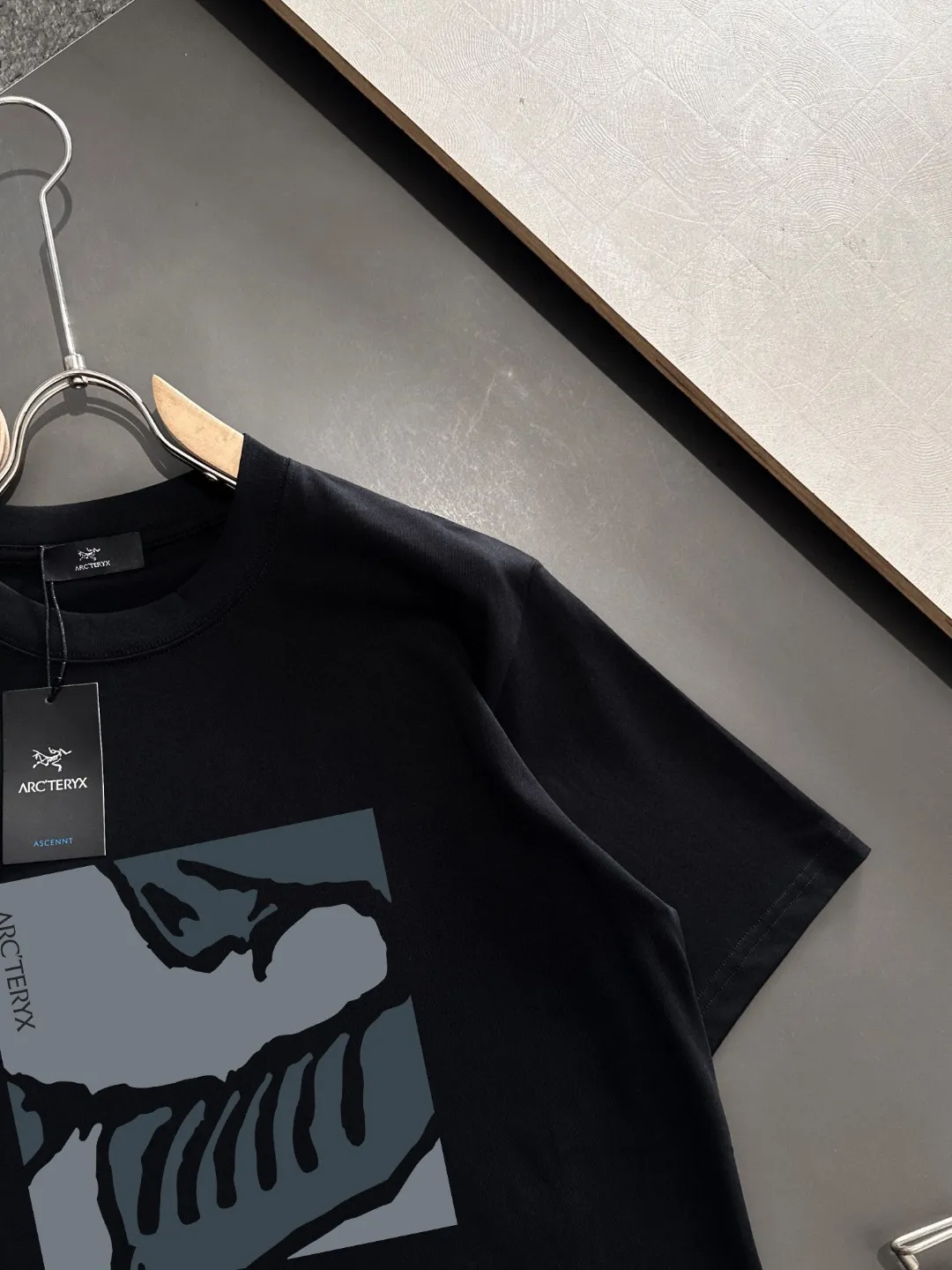 ）arc*】 T ）Hot Sale In Stock ， ， Versatile ） ， ：White、Black、） S-2XL）